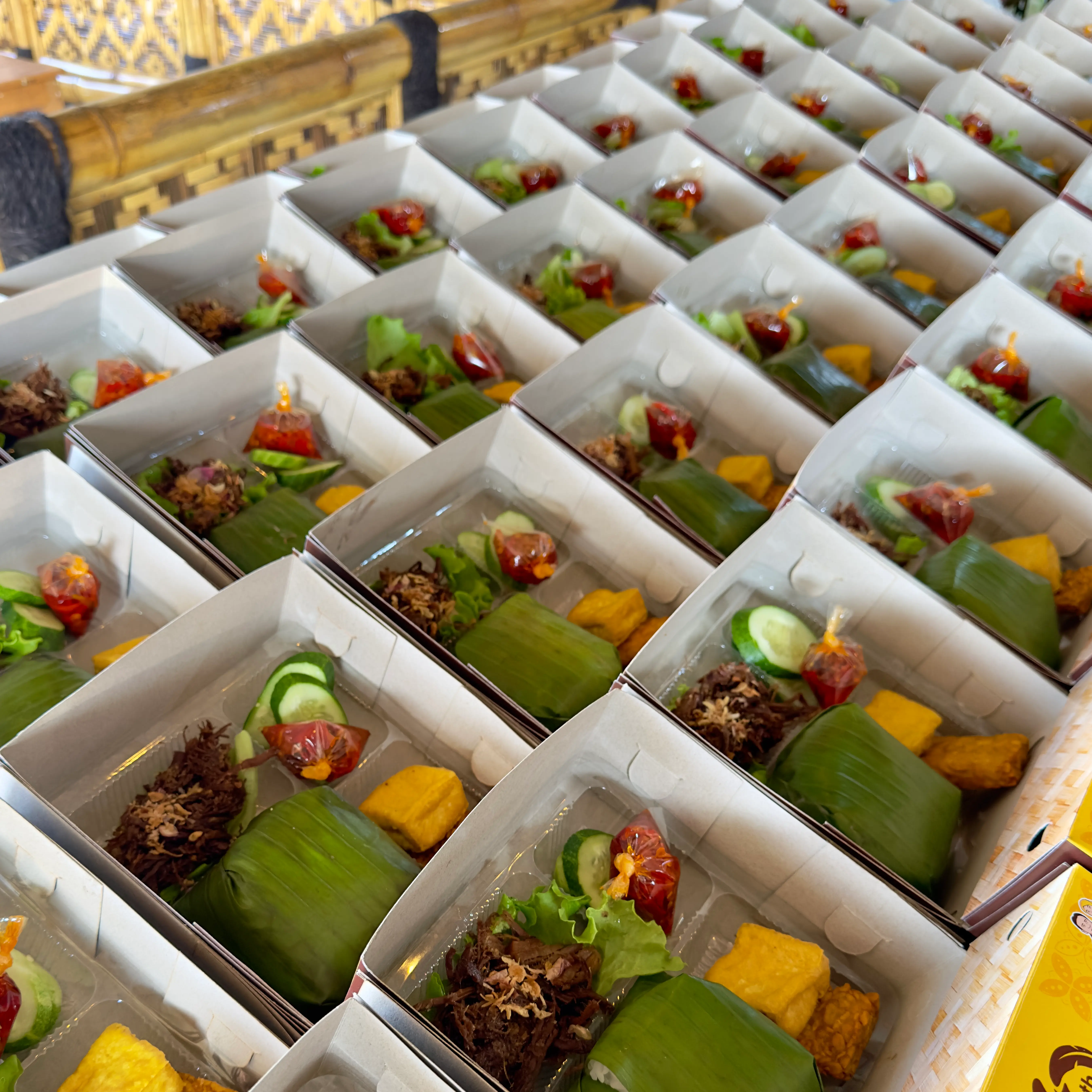 Kemasan Nasi Box Sibabah Rapi Tersegel Bersih