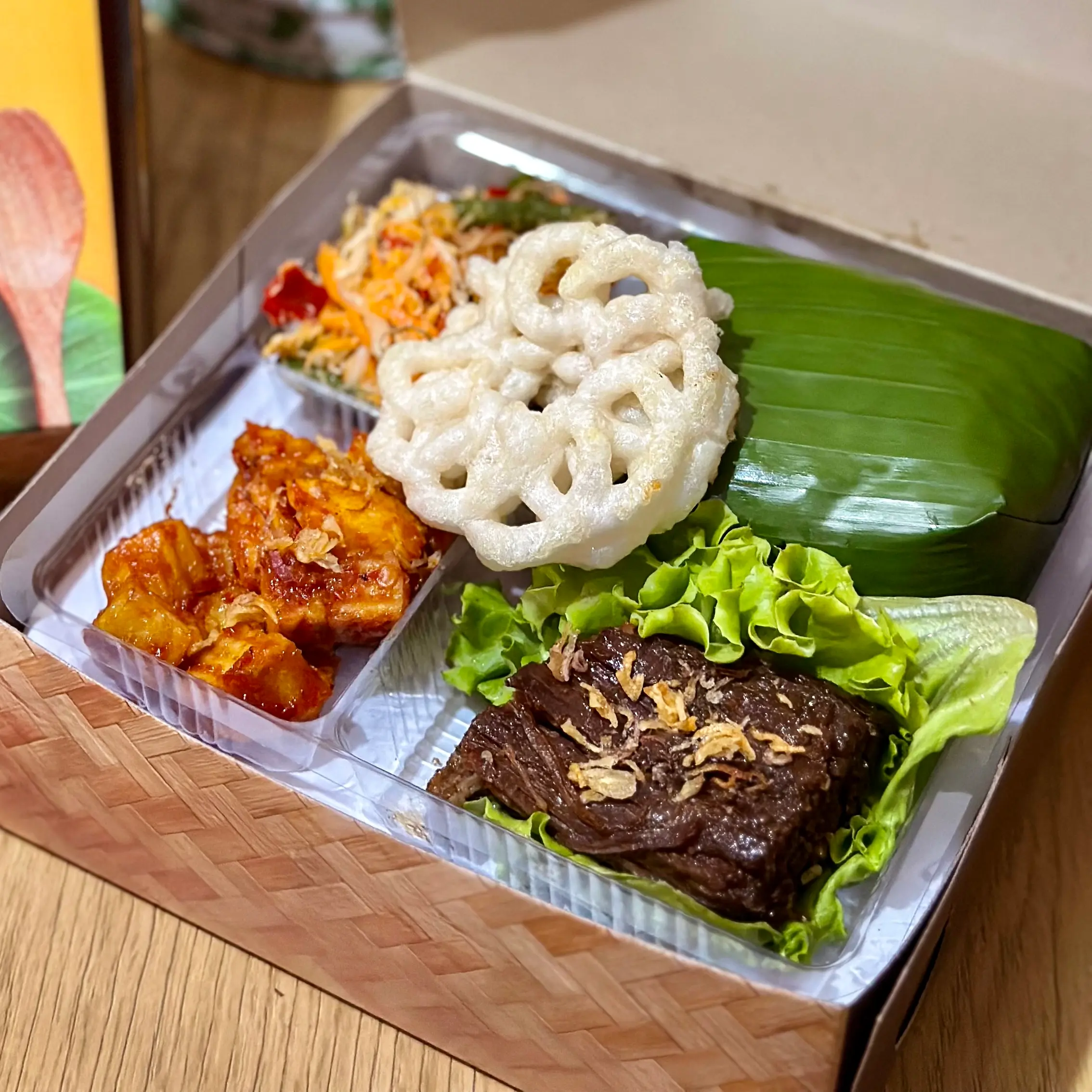Paket Premium C – Nasi Timbel Empal Gepuk Favorit Kantor Catering Sibabah